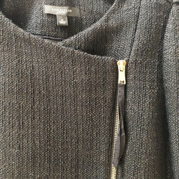 Ann Taylor Black Gold Metallic Wool Blend Tweed Jacket Asymmetric Zipper size 6 - Picture 5 of 8